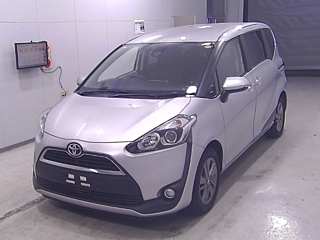 TOYOTA SIENTA 2017