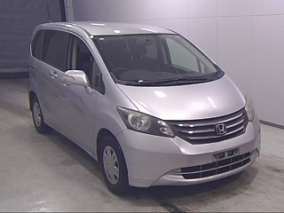 HONDA FREED 2009