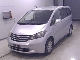 HONDA FREED 2009
