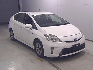 TOYOTA PRIUS 2012