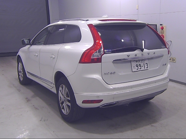 VOLVO XC60 2017