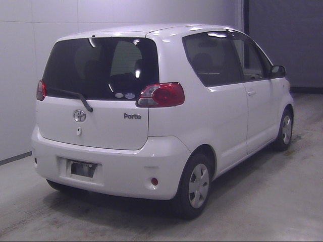 TOYOTA PORTE 2008