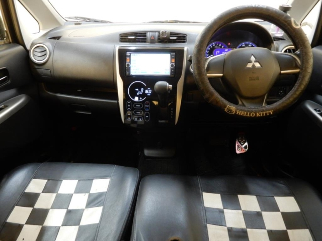 MITSUBISHI EK CUSTOM 2014