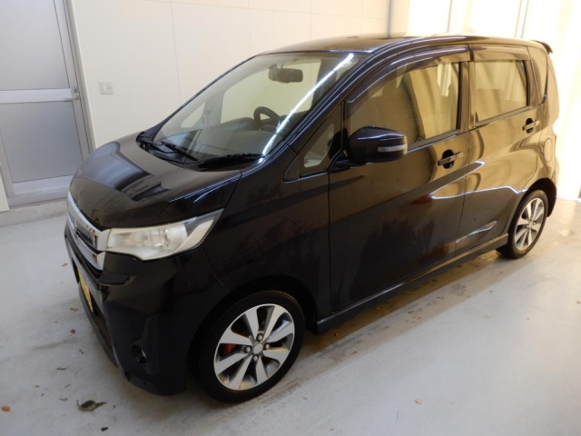 MITSUBISHI EK CUSTOM 2014