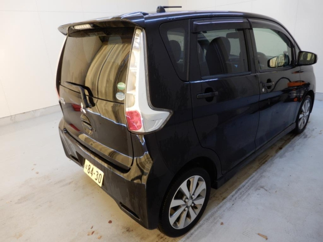 MITSUBISHI EK CUSTOM 2014