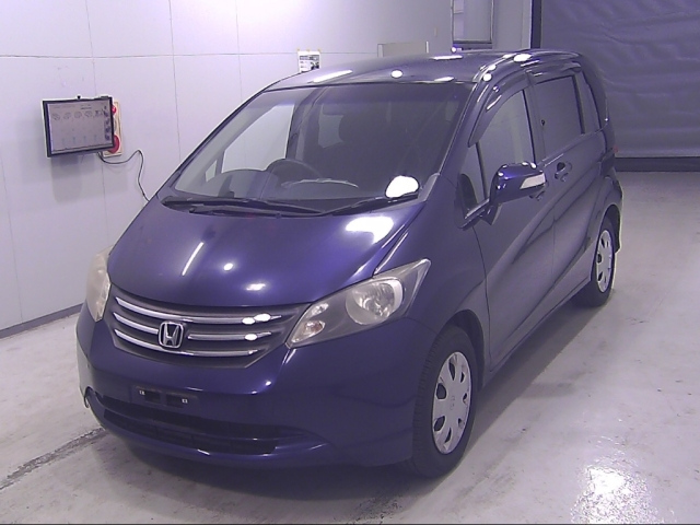 HONDA FREED 2011