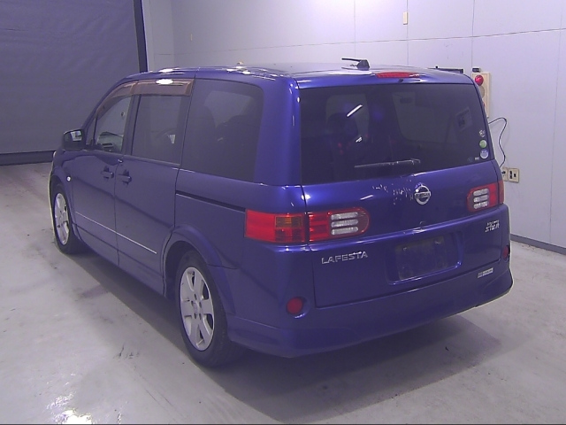 NISSAN LAFESTA 2009