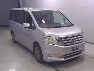 HONDA STEP WAGON 2012
