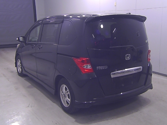 HONDA FREED 2009