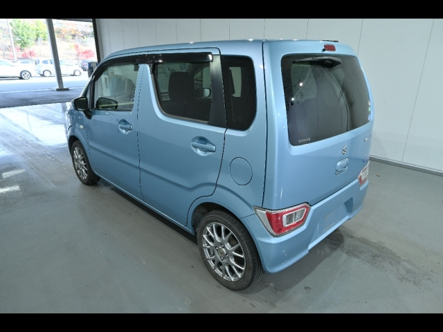 SUZUKI WAGON R 2017