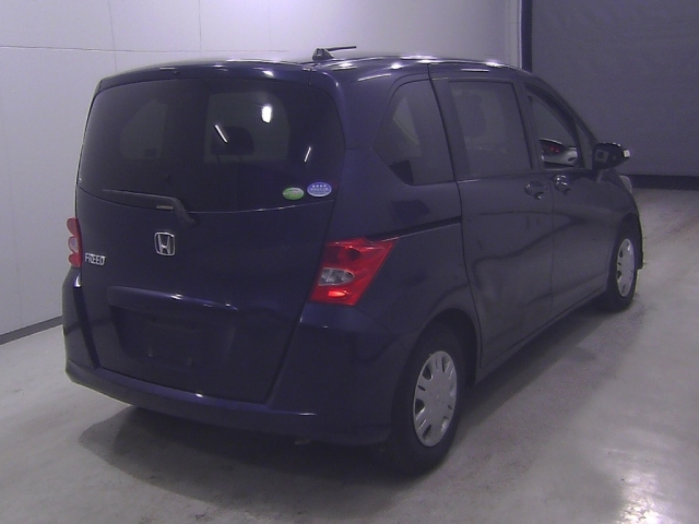HONDA FREED 2009
