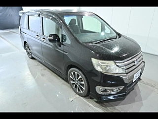 HONDA STEP WAGON 2012