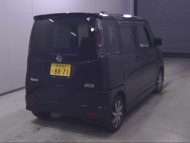 NISSAN ROOX 2012