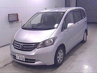 HONDA FREED 2010