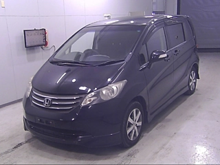 HONDA FREED 2011