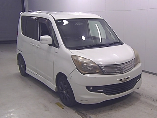 SUZUKI SOLIO 2013