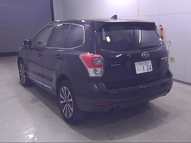 SUBARU FORESTER 2016