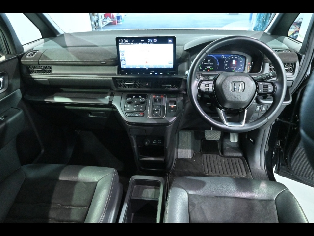 HONDA STEP WAGON 2023