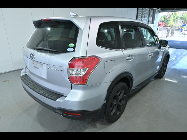 SUBARU FORESTER 2014