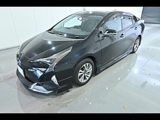 TOYOTA PRIUS 2016