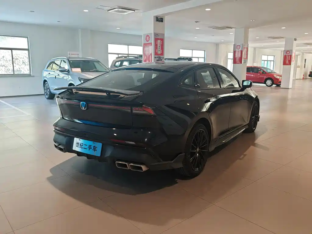 CHANGAN UNI-V 2024