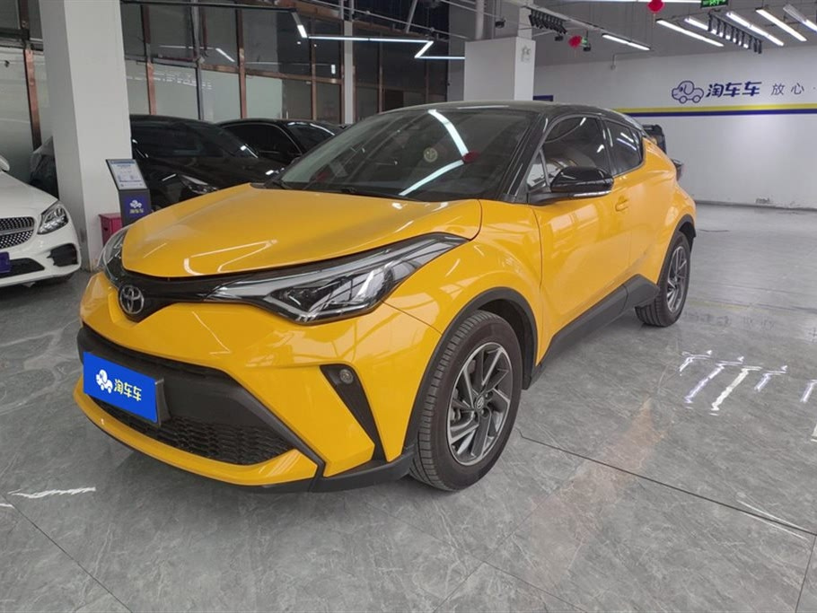 TOYOTA C-HR 2021