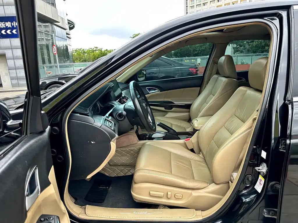 HONDA ACCORD 2010