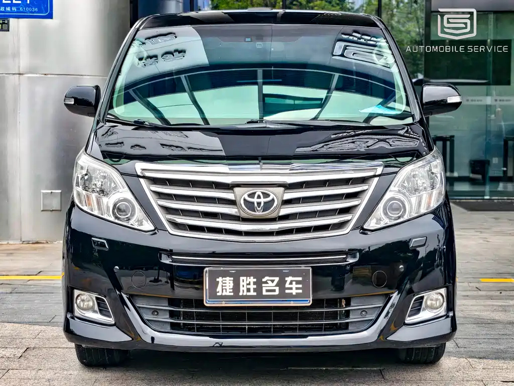 TOYOTA ALPHARD 2014