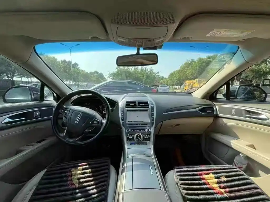 LINCOLN MKZ 2017