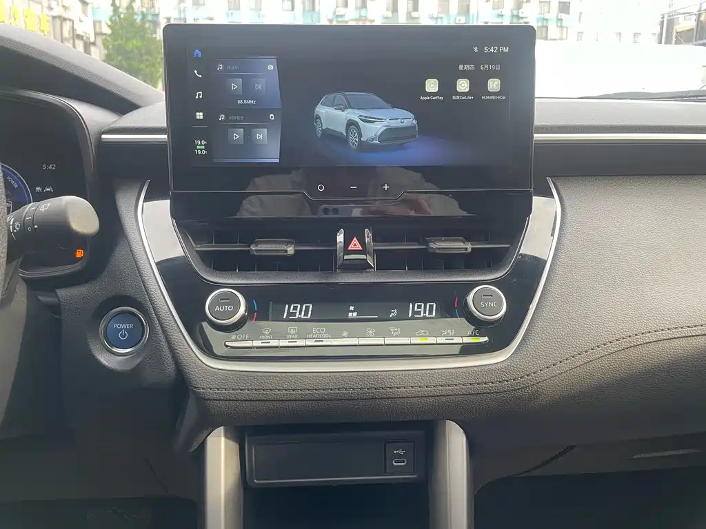 TOYOTA FRONTLANDER 2023