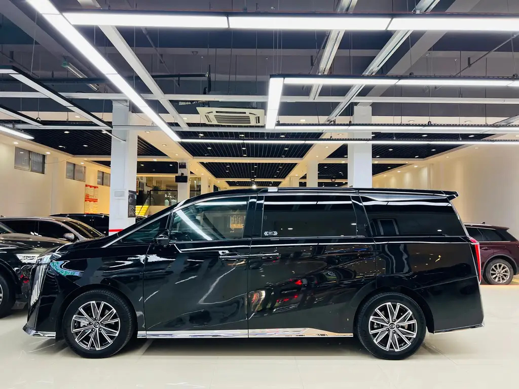 TRUMPCHI M8 2024