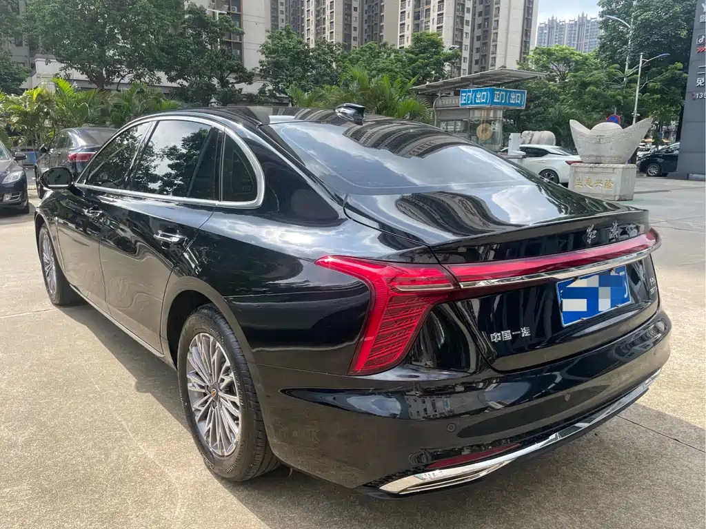 HONGQI H5 2024