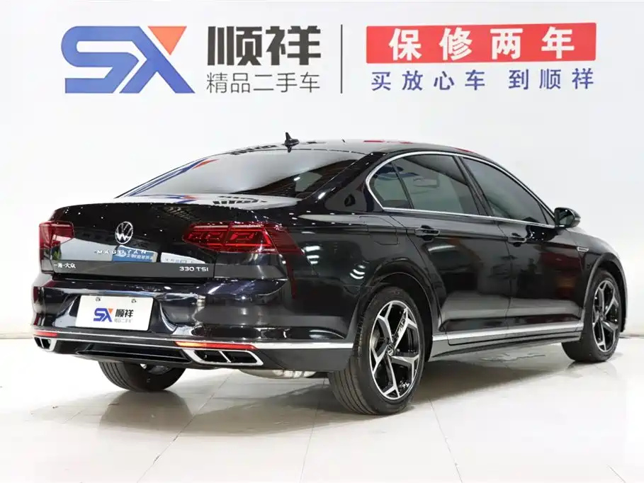 VOLKSWAGEN MAGOTAN 2023
