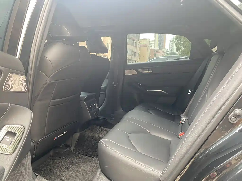 TOYOTA AVALON 2023