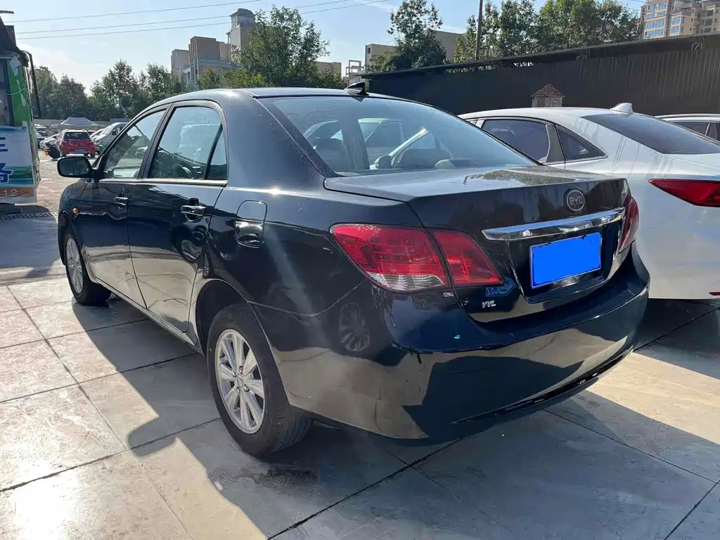 BYD L3 2014