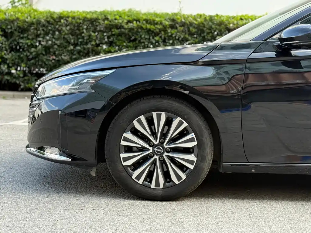 NISSAN TEANA 2022