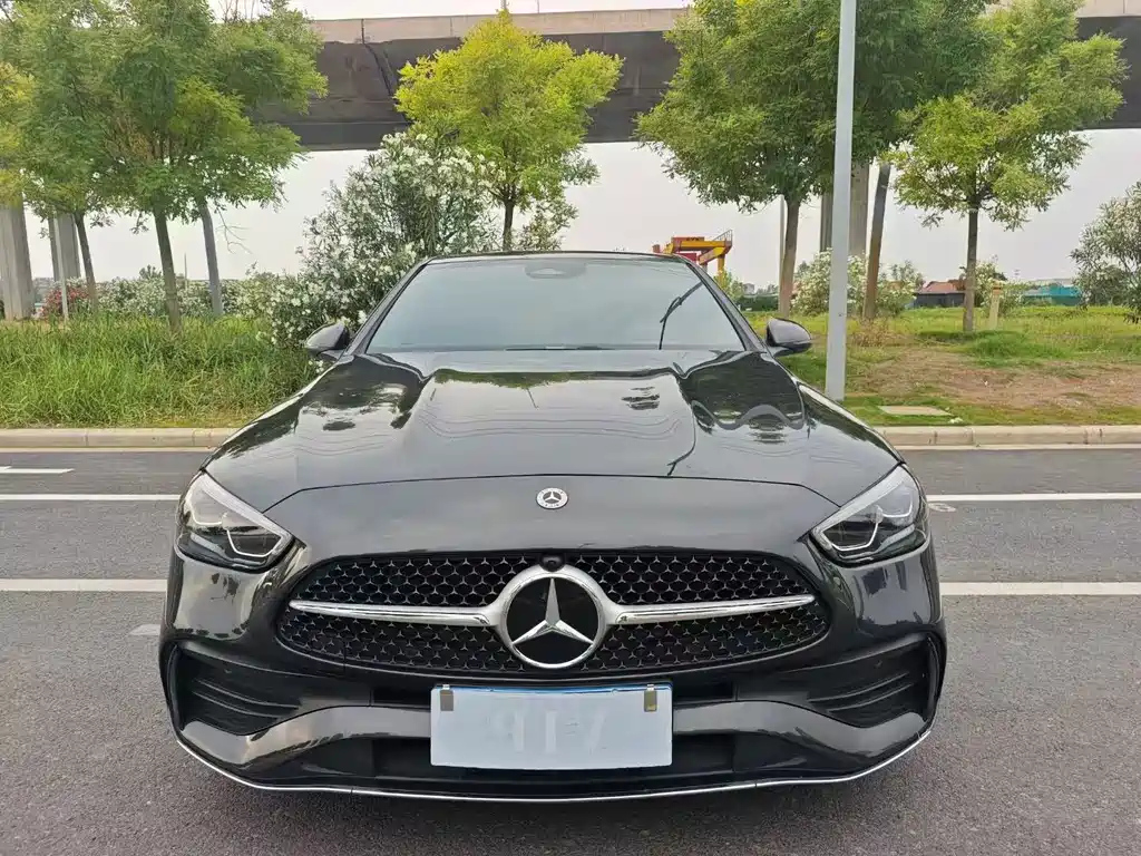 MERCEDES BENZ C-CLASS 2023