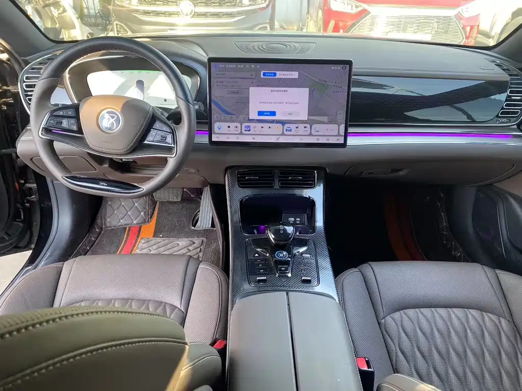 BYD HAN 2024