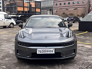 ZEEKR 001