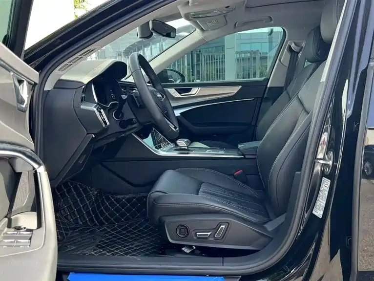 AUDI A6L 2023