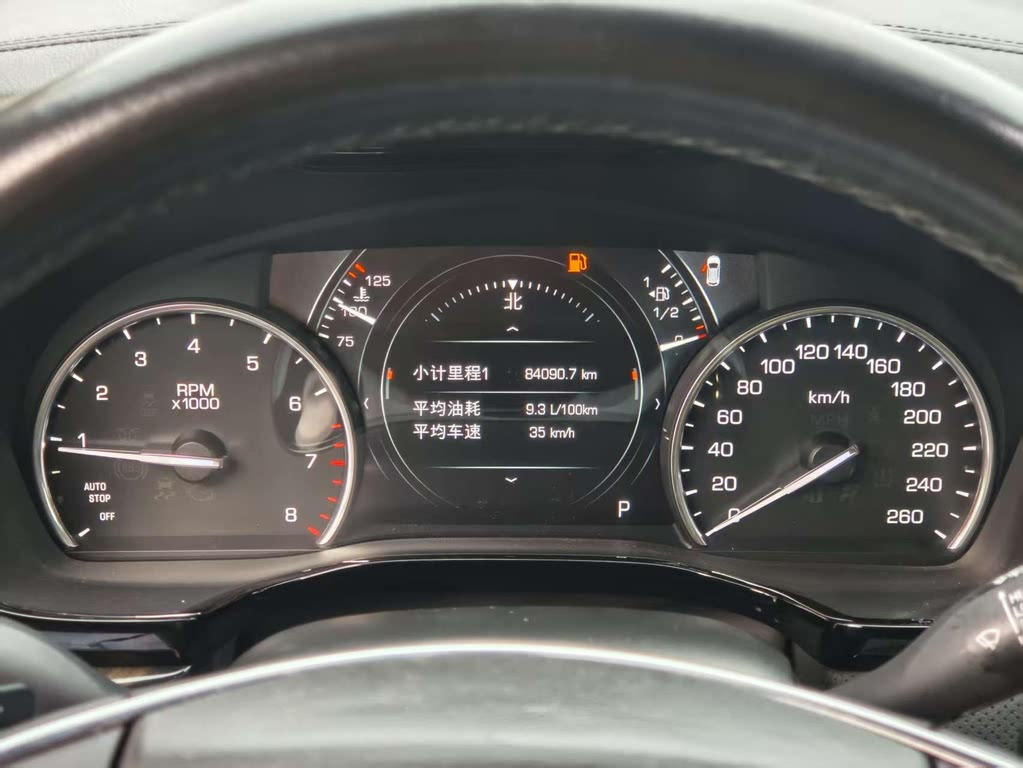 CADILLAC XT5 2018