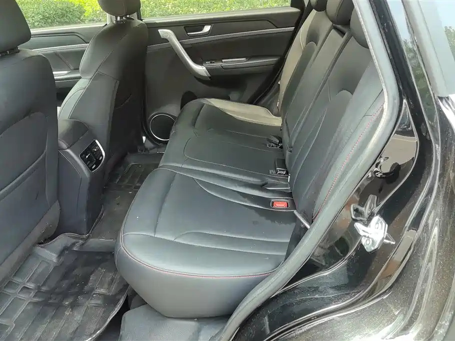 HAVAL M6 2018