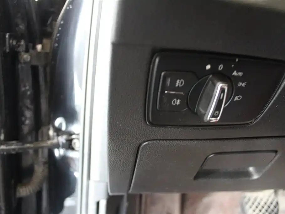 VOLKSWAGEN MAGOTAN 2020
