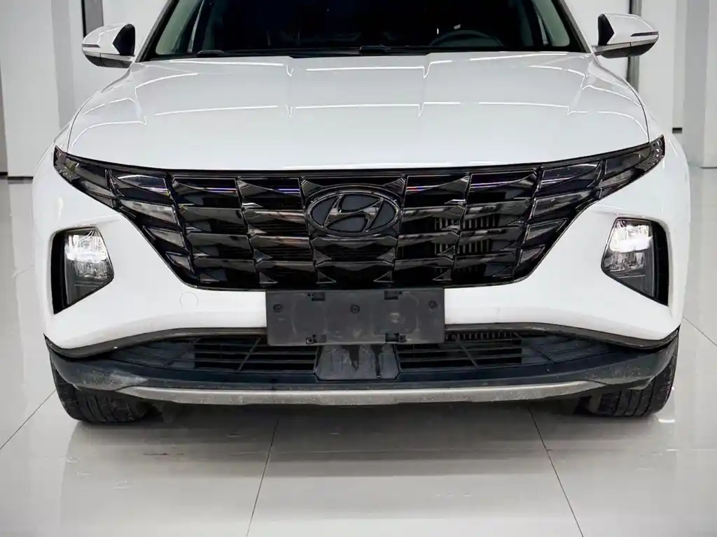 HYUNDAI TUCSON 2021
