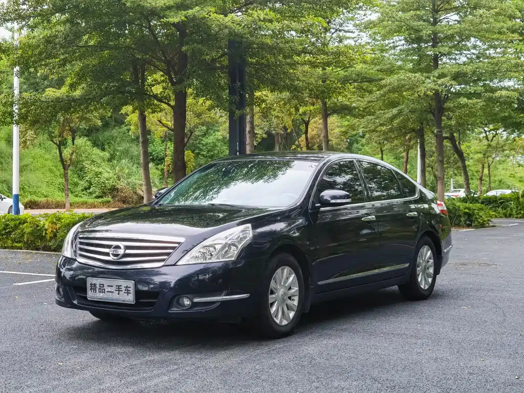 NISSAN TEANA