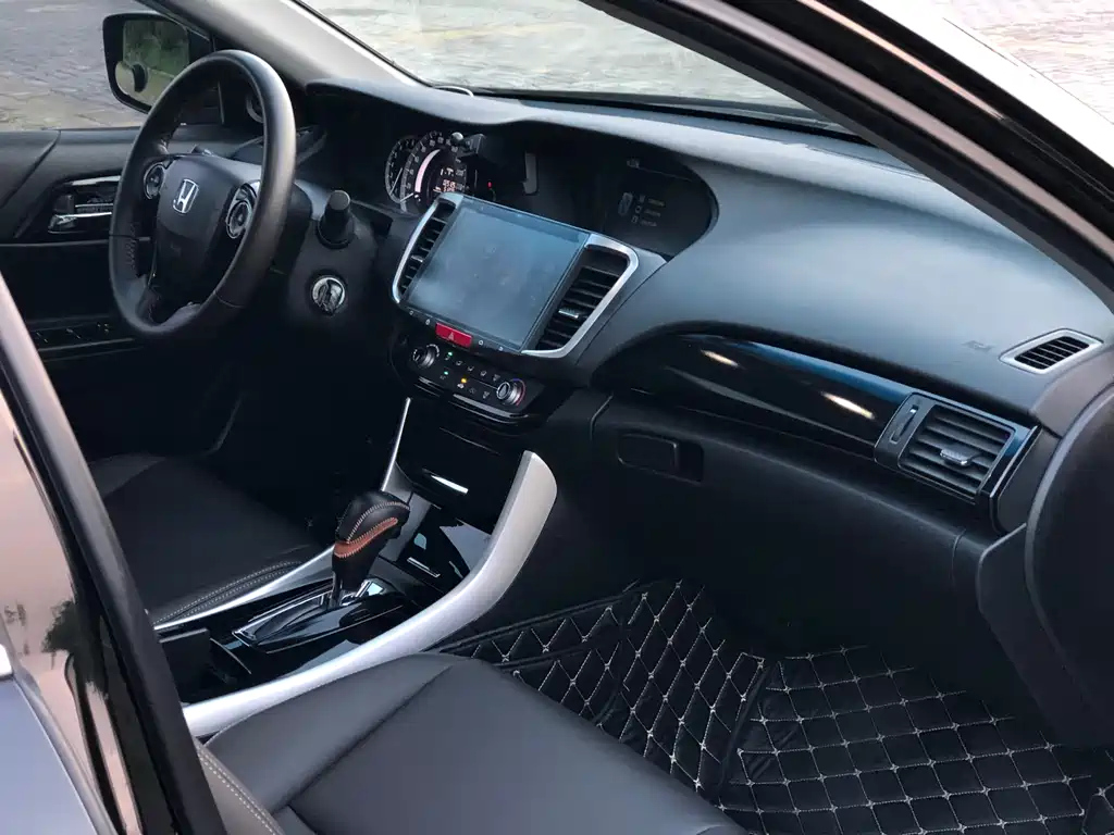 HONDA ACCORD 2016