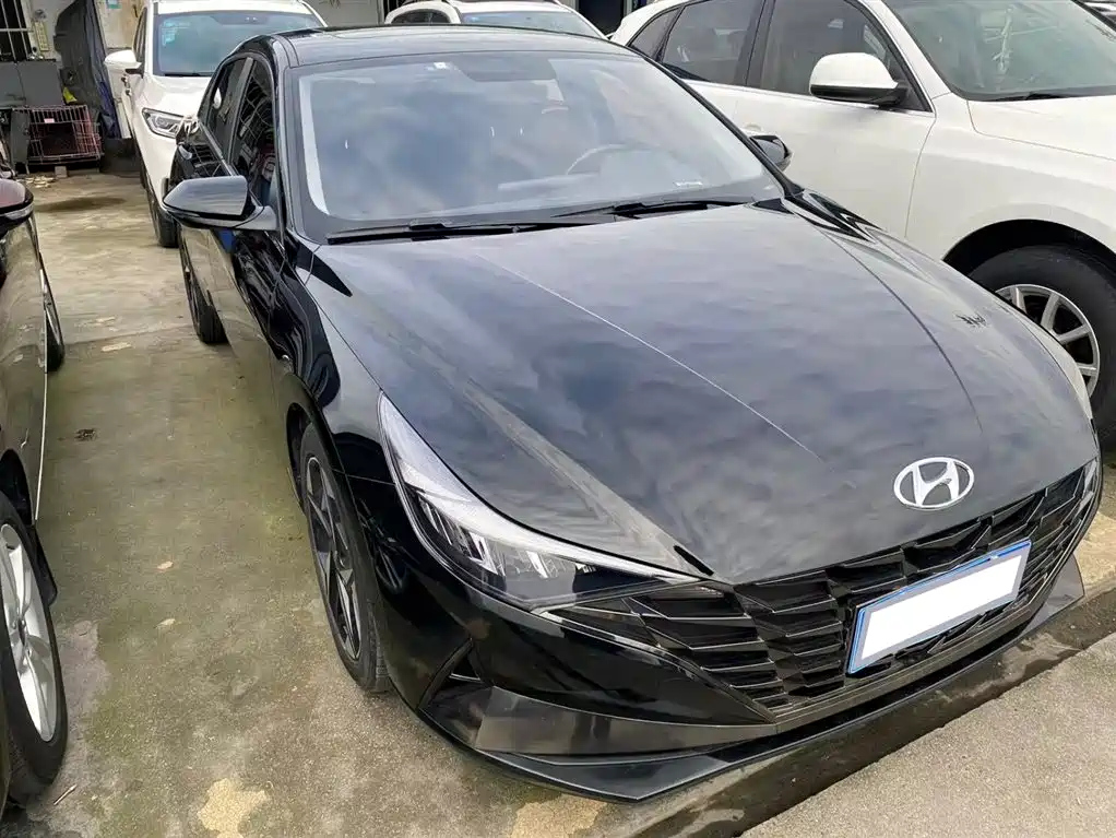 HYUNDAI ELANTRA 2022