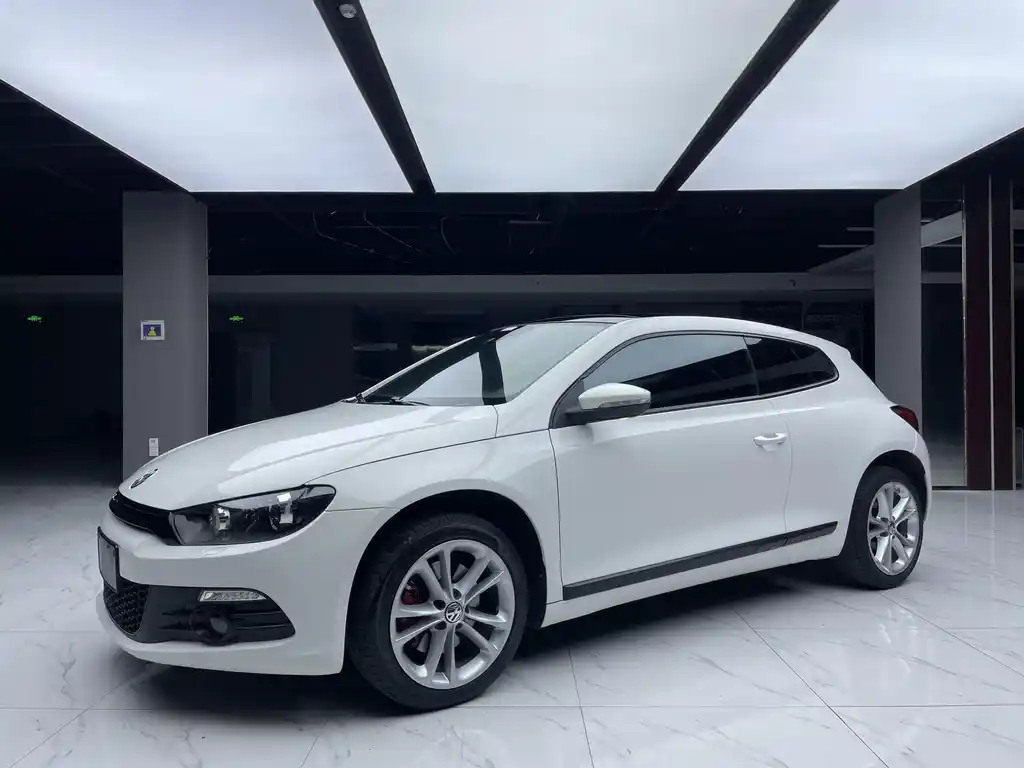 VOLKSWAGEN SCIROCCO 2011