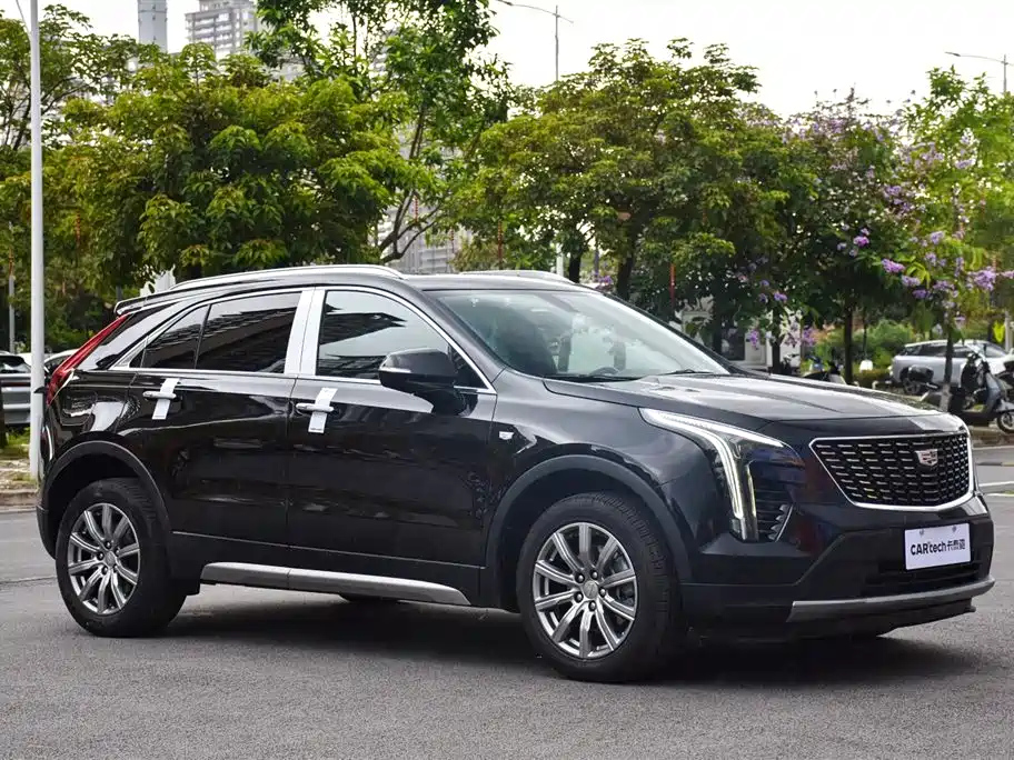 CADILLAC XT4 2021