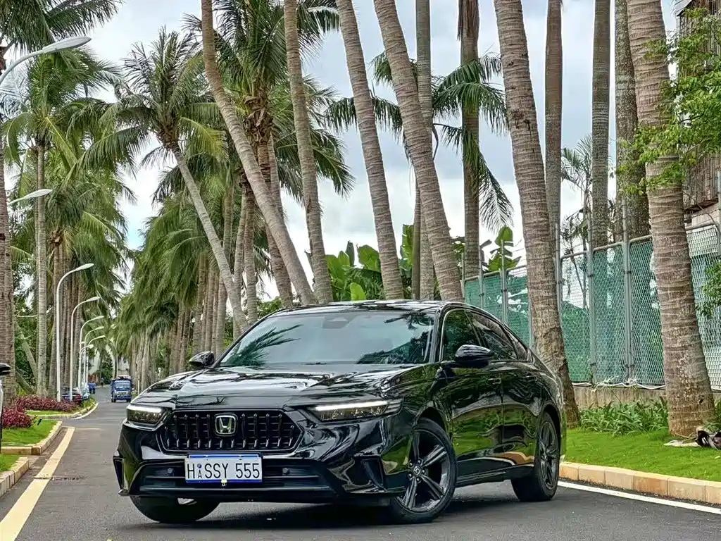 HONDA INSPIRE 2023